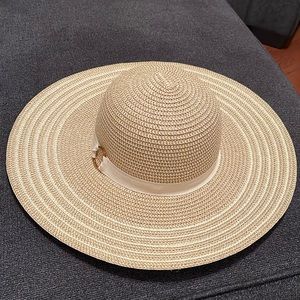 New without Tags I.N.C Striped Floppy Hat